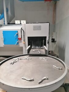 continuous-tumble-belt-blast-machine-gpp-400-4