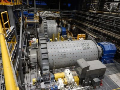 Jauhinkuulat, jauhintangot, myllyjen vuoraukset